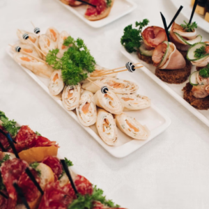 Фуршетный сет День Рождения на 5-10 персон